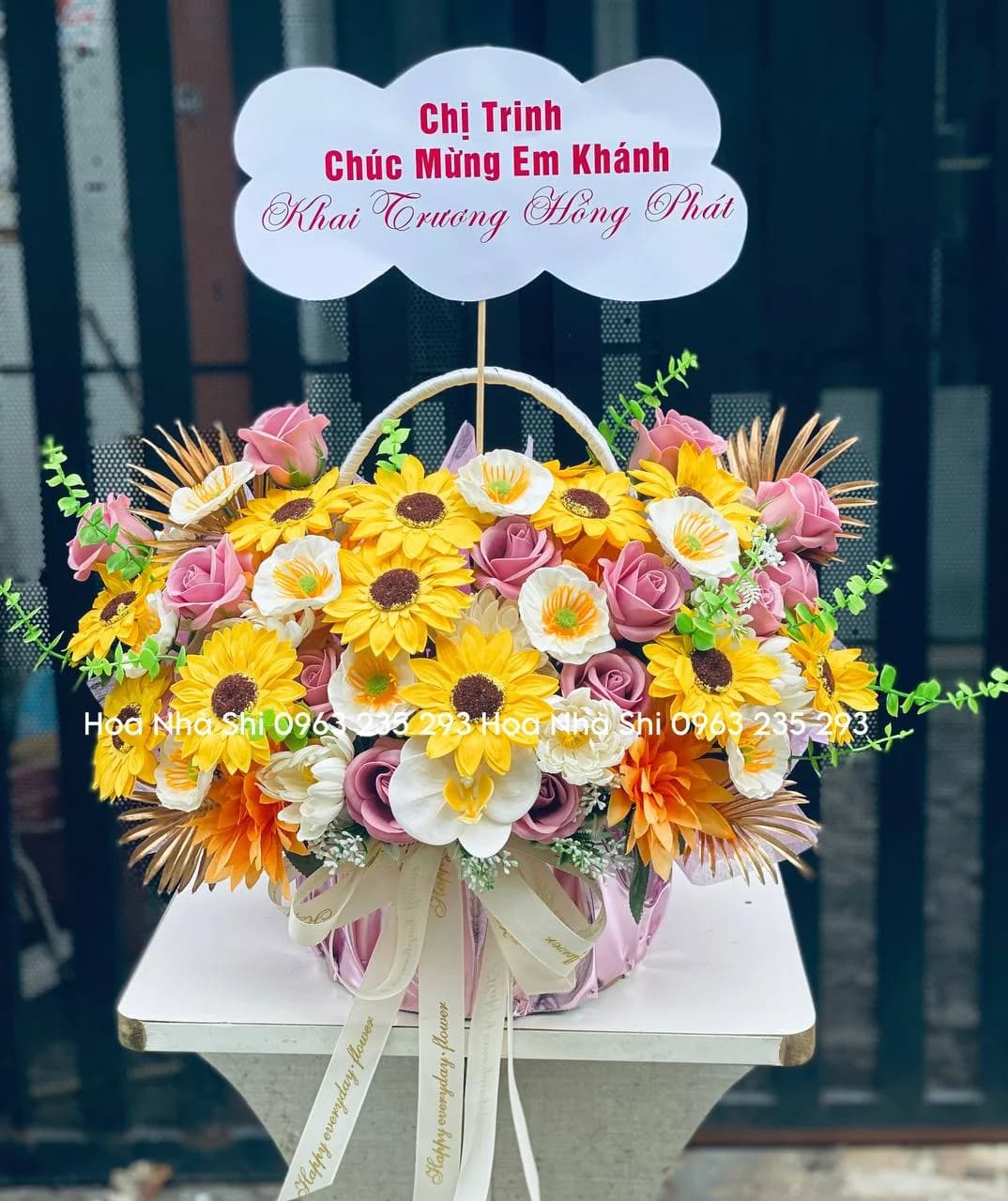 Giỏ Hoa Sáp Khai Trương - 053 — ảnh minh họa