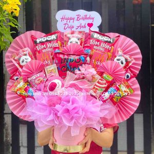 bo hoa banh keo sinh nhat mix gau dau nam 180