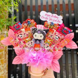 hoanhashi.com hop hoa banh keo sinh nhat mau hong kuromi 297