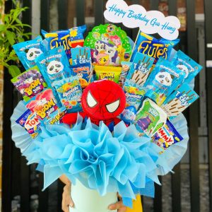 hoanhashi.com hop hoa banh keo sinh nhat mau xanh duong spiderman - 300